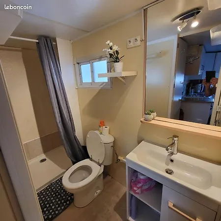Mobil-home Climatise A 400m De La - Les Fontetes * 耶尔